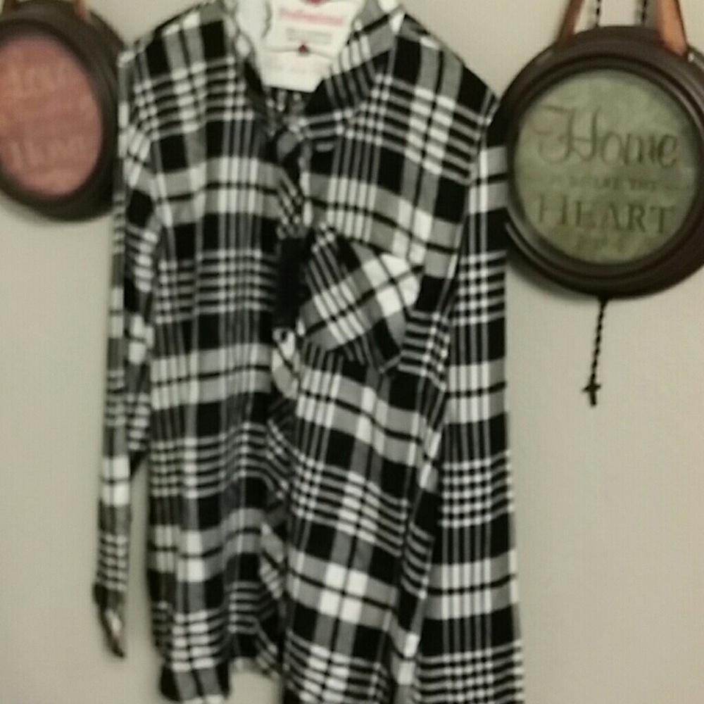 Repost from " The Room" Cute top to wear for any o